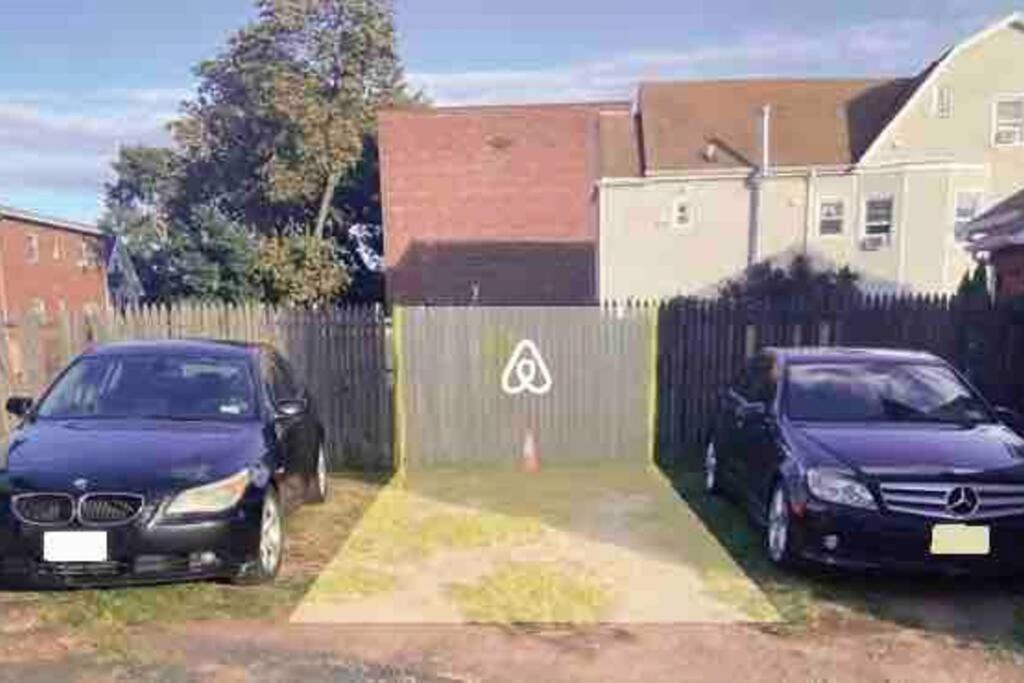 Three Bed One Bath Apt 25 Mins To Nyc Belleville Eksteriør billede